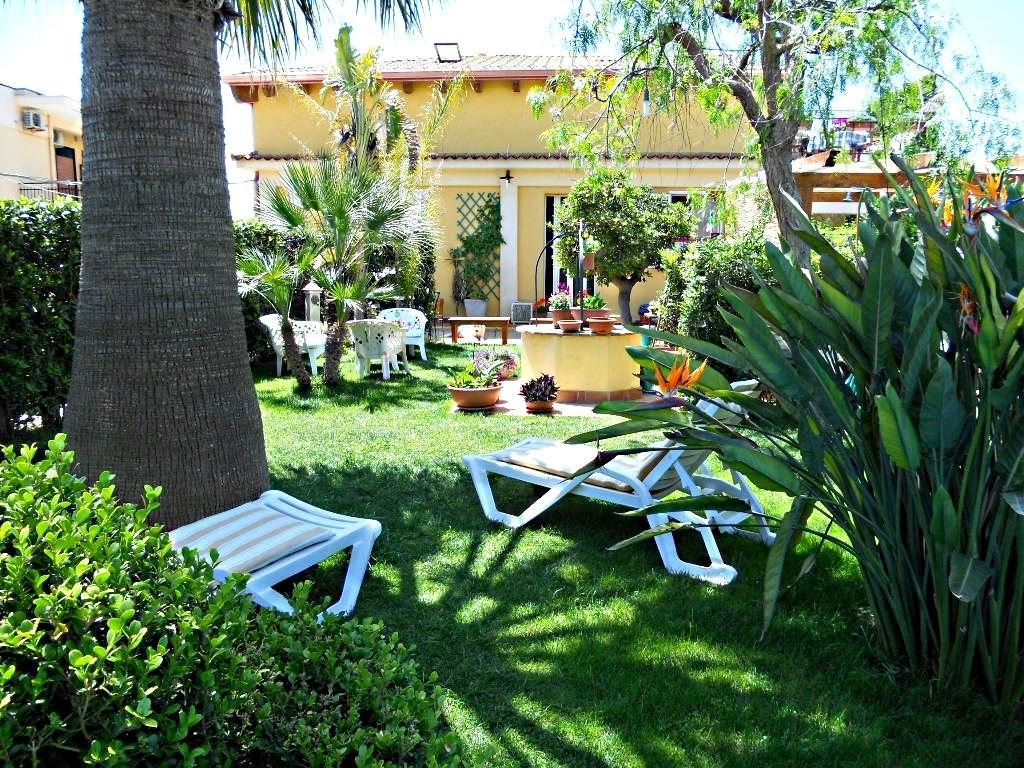 Ansise Guest House Lido di Noto Екстер'єр фото