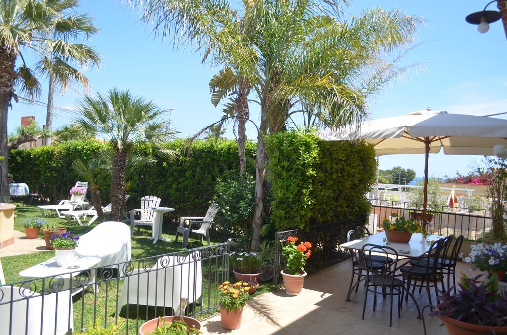 Ansise Guest House Lido di Noto Екстер'єр фото